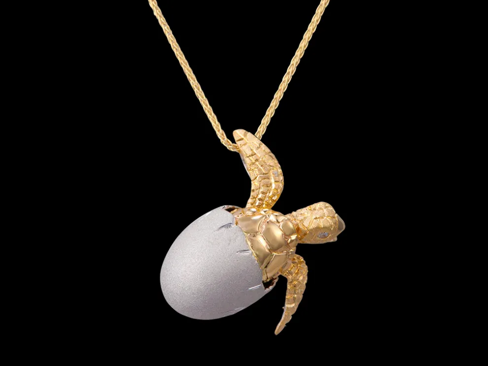 14K 2/Tone 20Mm Hatching Turtle Pendant With 2 Diamonds