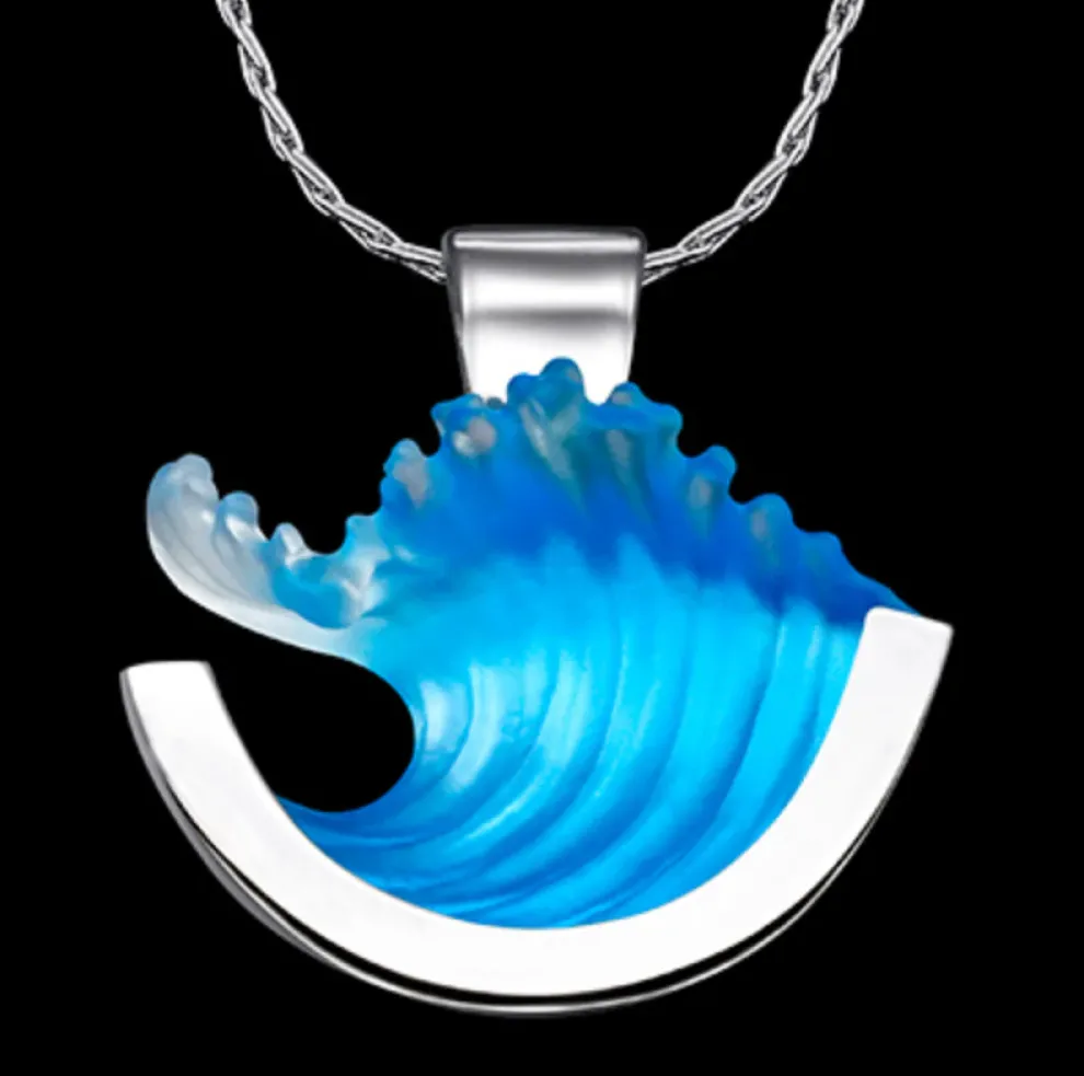 14K White Gold Medium Curl Wave Pendant