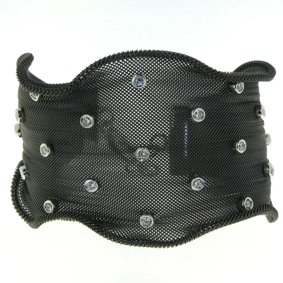 Sterling Silver Bezeled Cz Black Wave Mesh Bangle